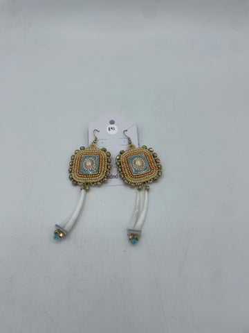Beaded Earrings (Dangle Yellow and White) - Hector Ibarra and Family