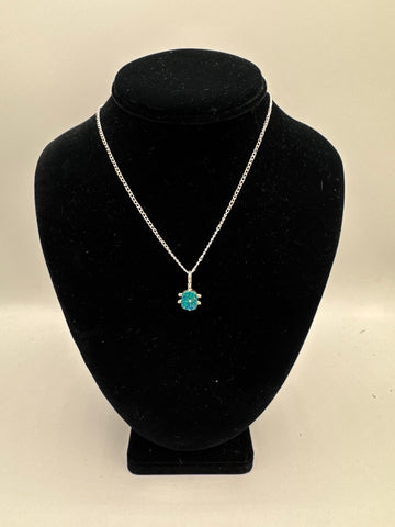 Silver Turtle Pendant Necklace (Turquoise)