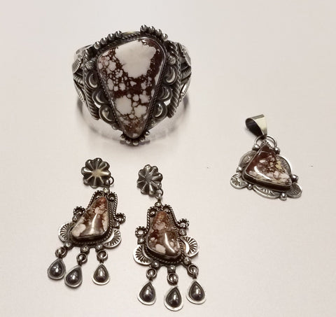 White Buffalo Stone Set (Earrings, Pendant, and Bracelet) | Gilbert Tom