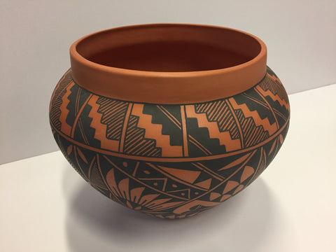 Large Acoma Pot | V.L.